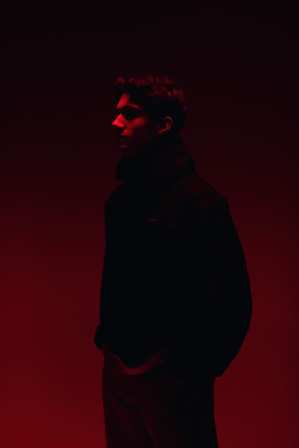 BURNEY, press photo 09